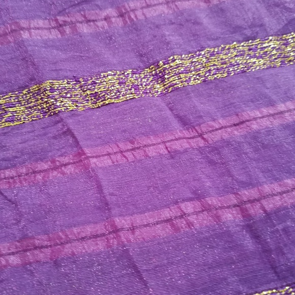 Vibrant purple magenta and metallic gold 19"x79" scarf shawl shoulder wrap - Picture 6 of 6